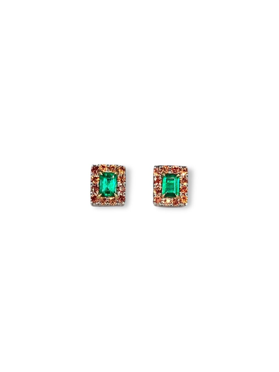 colombian emeralds, muzo emeralds, alpine green, emerald studs, george smith, emerald earrings