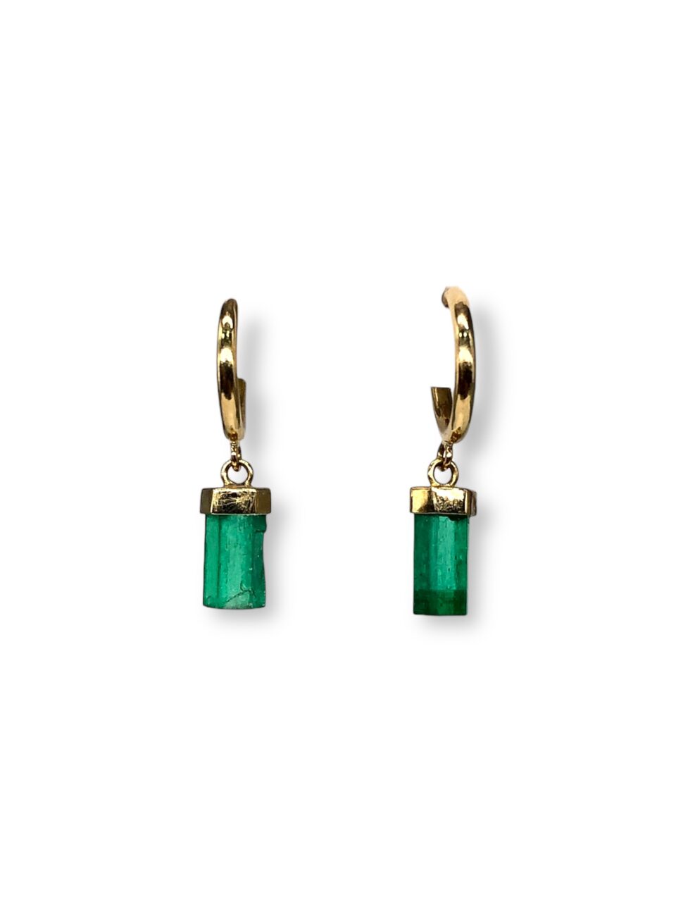 colombian emeralds, muzo emeralds, alpine green, george smith, emerald earrings