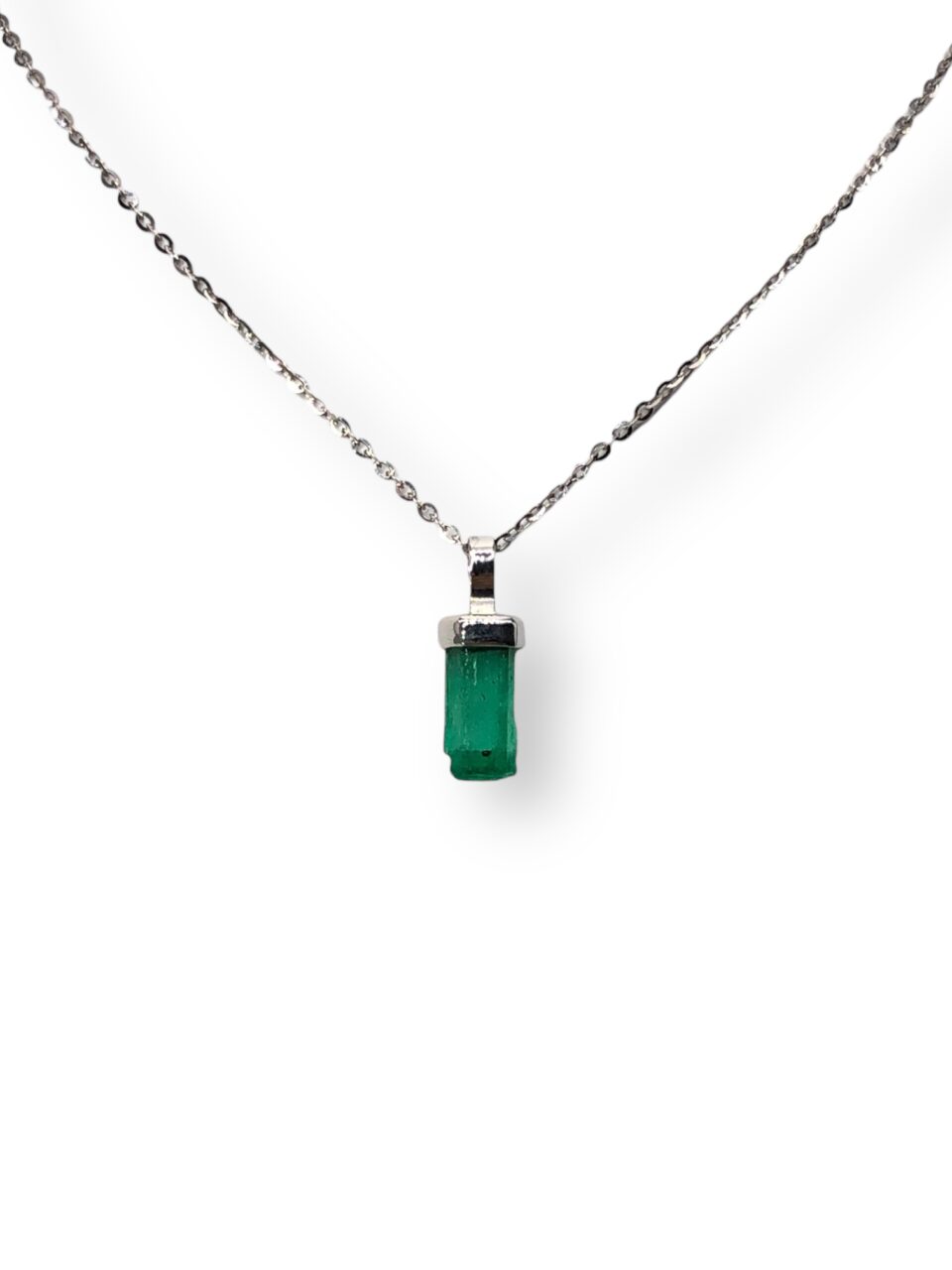 colombian emeralds, muzo emeralds, alpine green, emerald pendant, george smith, emerald necklaces, rough emerald
