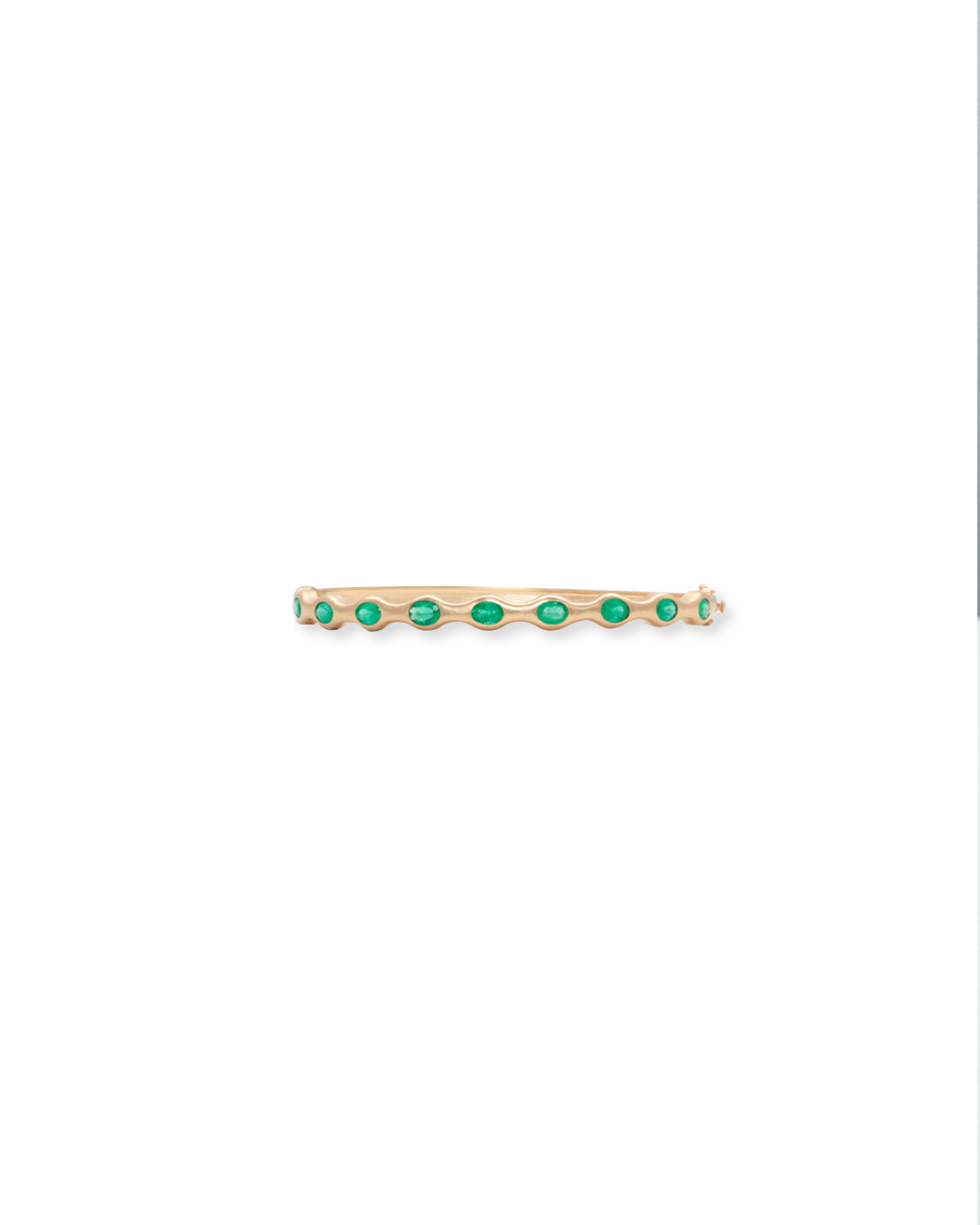 Brushed 18k bezel set emerald bangle