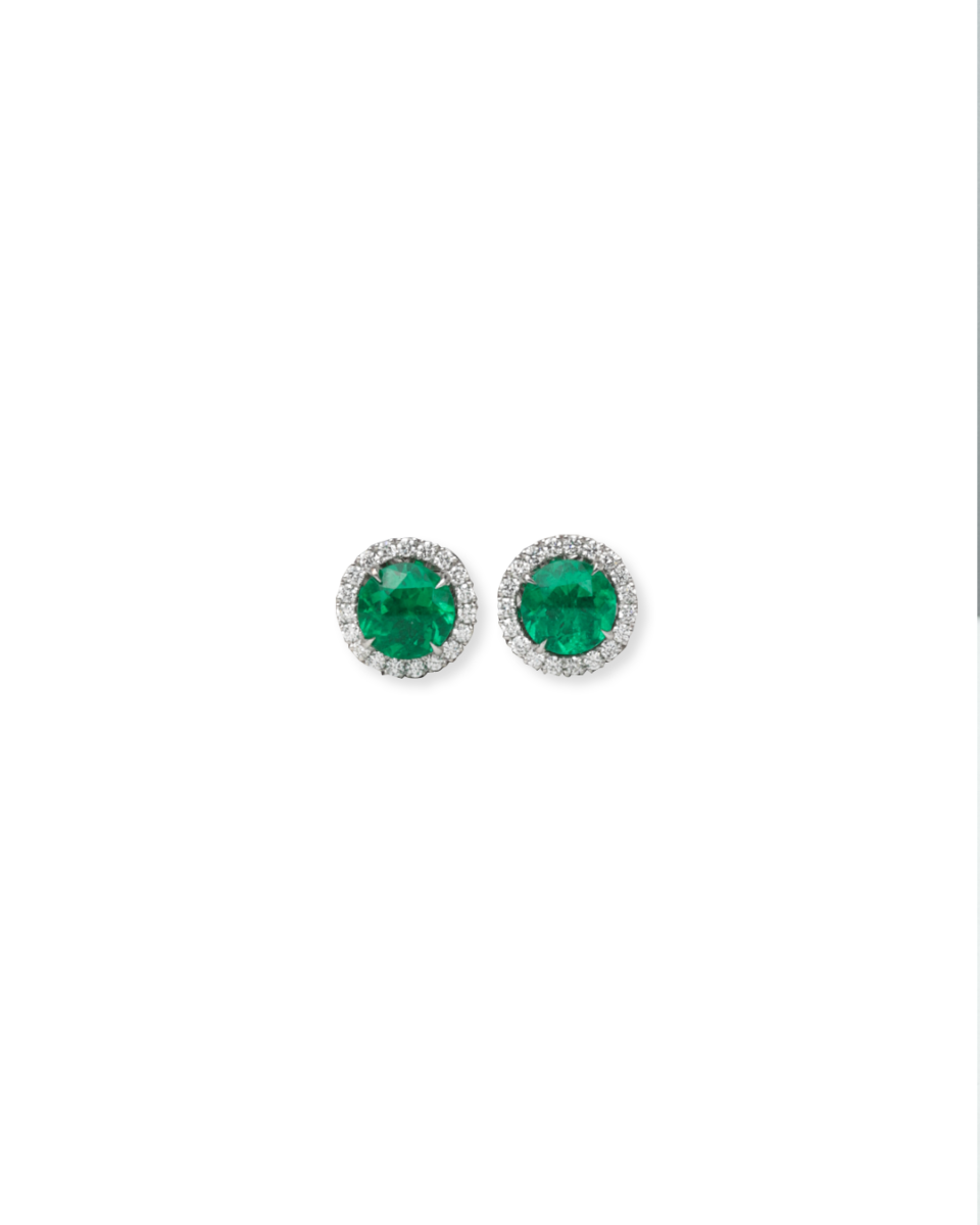 Round cut emerald super studs