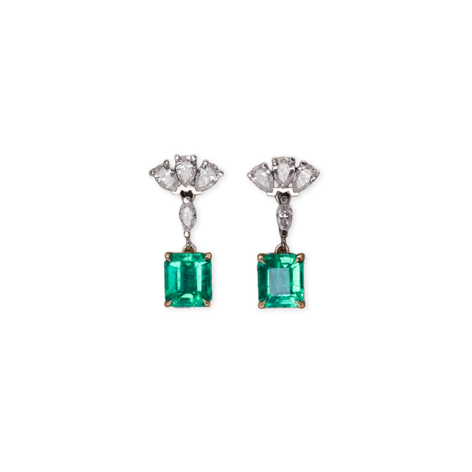 1.70 ct Timeless Colombian Emerald Cut Drop Earrings